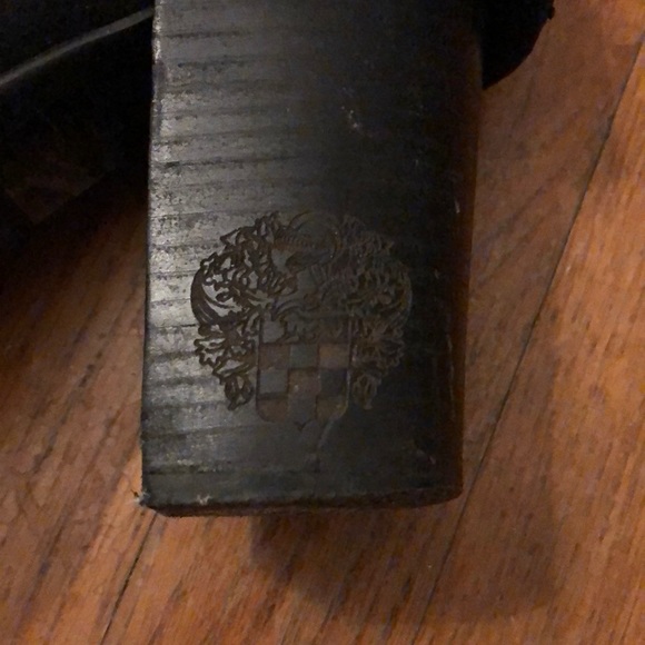 Vince Camuto black heeled boots - Picture 5 of 7